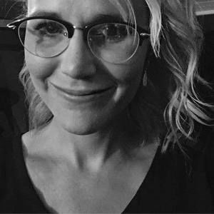 Meet your Posher, Valerie